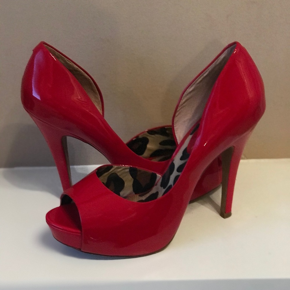 Jessica Simpson Pumps - Picture 2 of 5